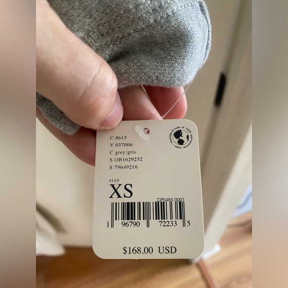 NWT Cropped Free People Movement Sweatshirt. Size XSmall - Picture 12 of 12